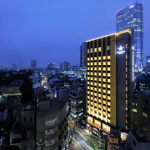 Candeo Roppongi **** Tokyo